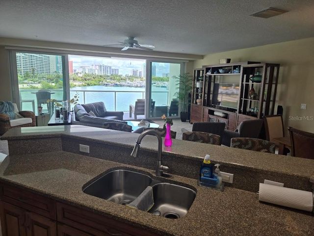650 GOLDEN GATE POINT 301, Sarasota, FL 34236