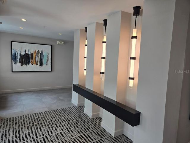 650 GOLDEN GATE POINT 301, Sarasota, FL 34236