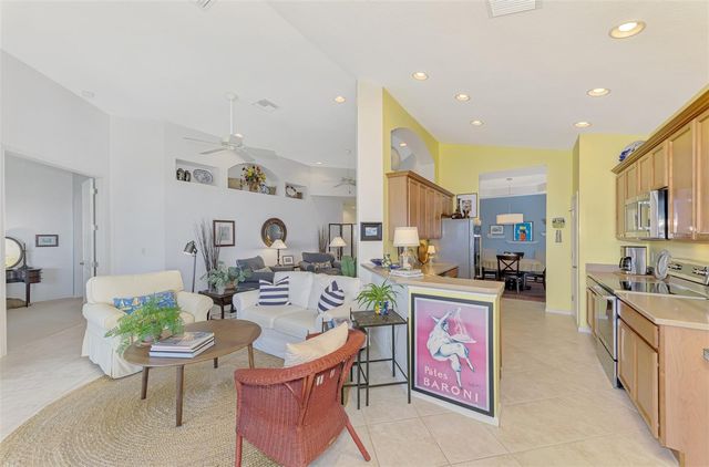 4628 CLUB DRIVE H201, Port Charlotte, FL 33953