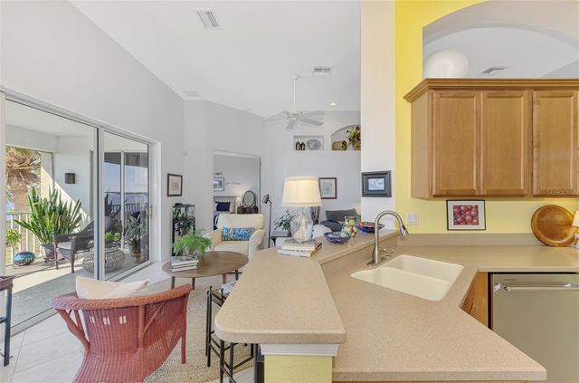 4628 CLUB DRIVE H201, Port Charlotte, FL 33953