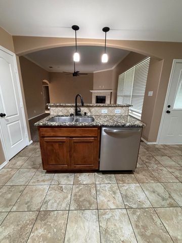 4121 Autumnwood Trail, San Angelo, TX 76904