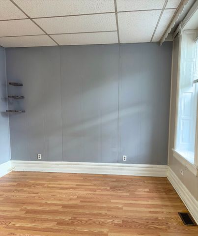 940 W 31st Place, Chicago, IL 60608