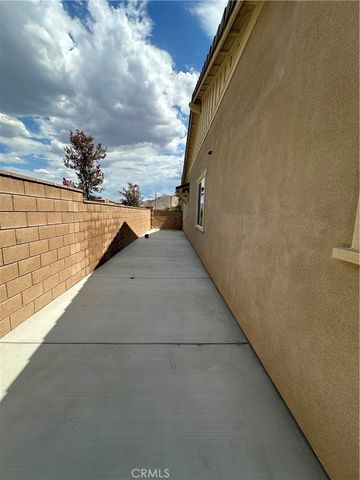 27219 Hideout Court, Menifee, CA 92585