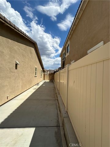 27219 Hideout Court, Menifee, CA 92585