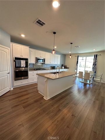 27219 Hideout Court, Menifee, CA 92585