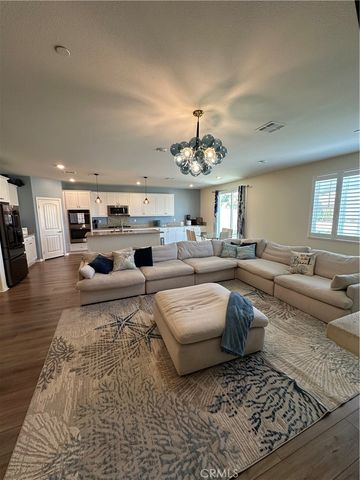 27219 Hideout Court, Menifee, CA 92585