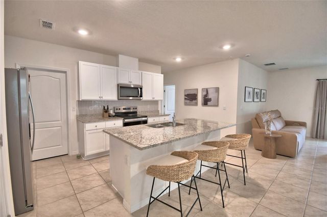 2839 MOULIN ROAD, Davenport, FL 33837