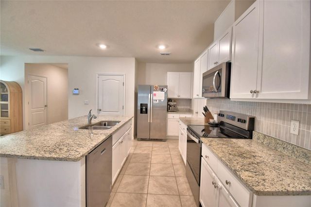 2839 MOULIN ROAD, Davenport, FL 33837