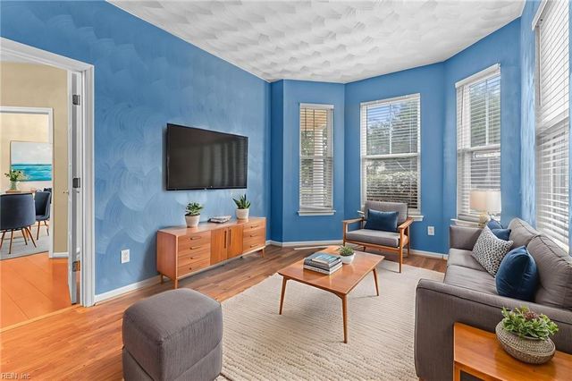320 W 33rd ST, Norfolk, VA 23508