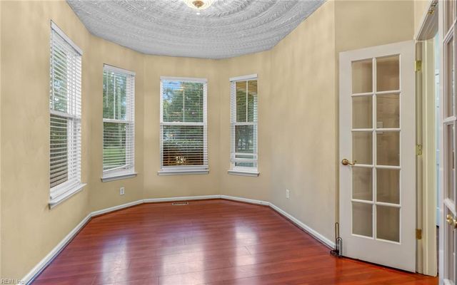 320 W 33rd ST, Norfolk, VA 23508