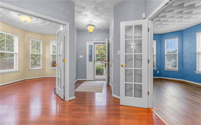 320 W 33rd ST, Norfolk, VA 23508