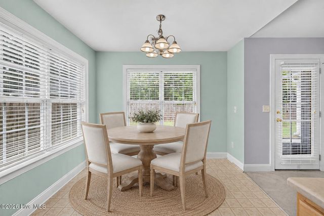 214 Gardenview Court NE, Leland, NC 28451