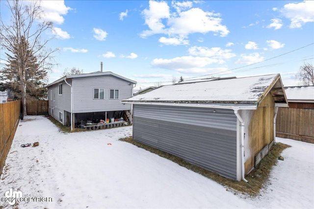 428 N Bunn Street, Anchorage, AK 99501