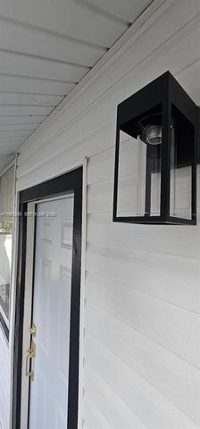 1311 11th Ave S, St Petersburg, FL 33705