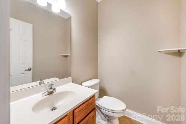 896 West Pointe Drive, Asheville, NC 28806