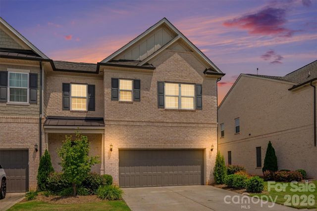 138 Heathbrook Lane, Waxhaw, NC 28173