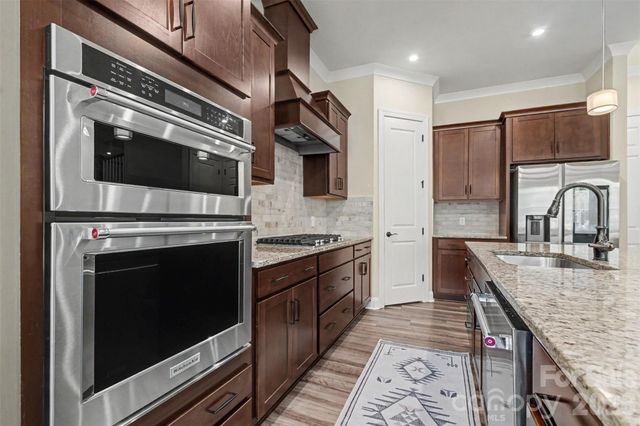 138 Heathbrook Lane, Waxhaw, NC 28173