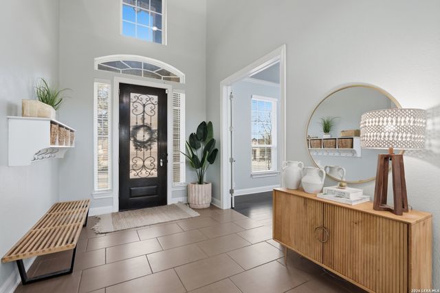 229 BEE CAVES CV, Cibolo, TX 78108