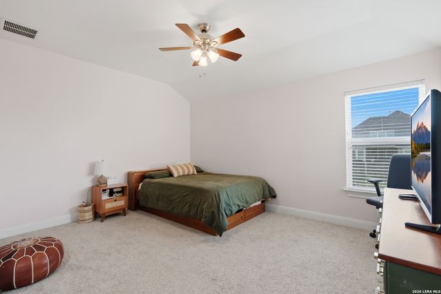 229 BEE CAVES CV, Cibolo, TX 78108