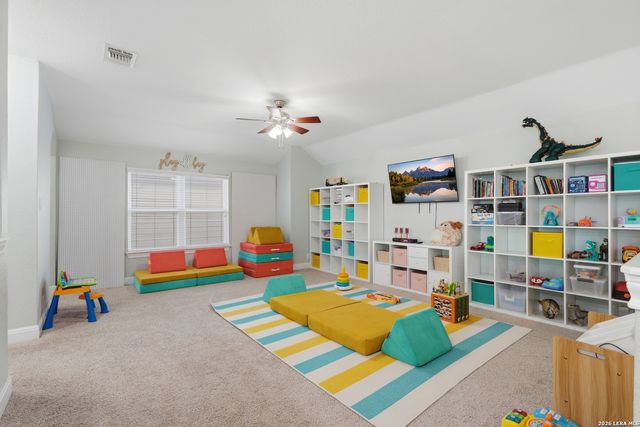229 BEE CAVES CV, Cibolo, TX 78108