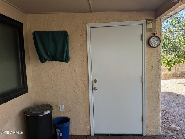 463 S OLMO Circle, Apache Junction, AZ 85120