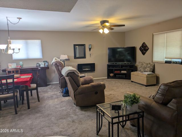 463 S OLMO Circle, Apache Junction, AZ 85120