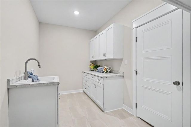 1013 Bluestem Circle, Baldwin City, KS 66006