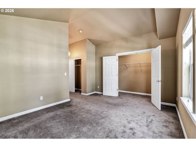 7854 Sw WATER PARSLEY Ln, Portland, OR 97224