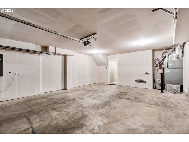 7854 Sw WATER PARSLEY Ln, Portland, OR 97224