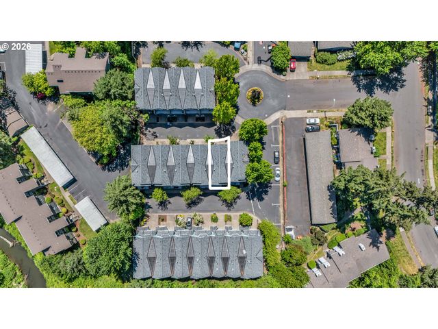 7854 Sw WATER PARSLEY Ln, Portland, OR 97224
