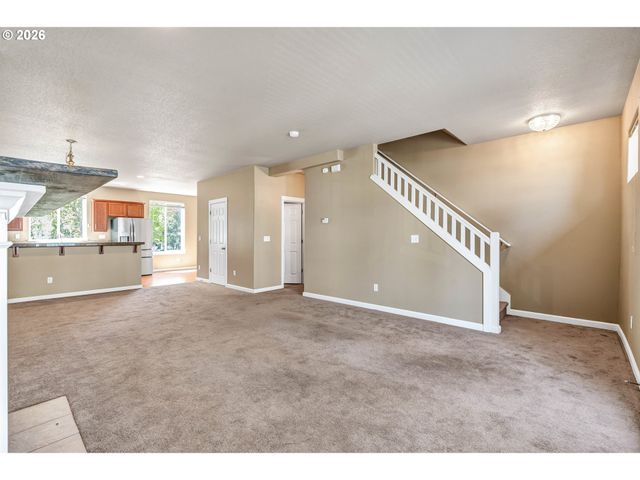 7854 Sw WATER PARSLEY Ln, Portland, OR 97224