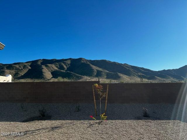 10038 S 23RD Lane, Phoenix, AZ 85041