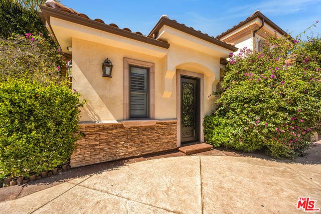 14933 Sutton Street, Sherman Oaks, CA 91403