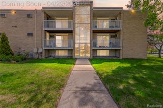 4921 Crooks Road N10, Royal Oak, MI 48073