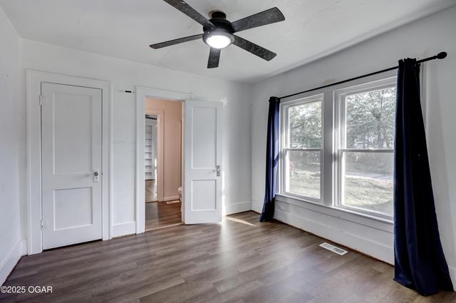 1728 Washington Avenue, Baxter Springs, KS 66713