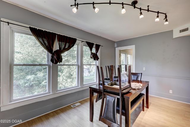 1728 Washington Avenue, Baxter Springs, KS 66713