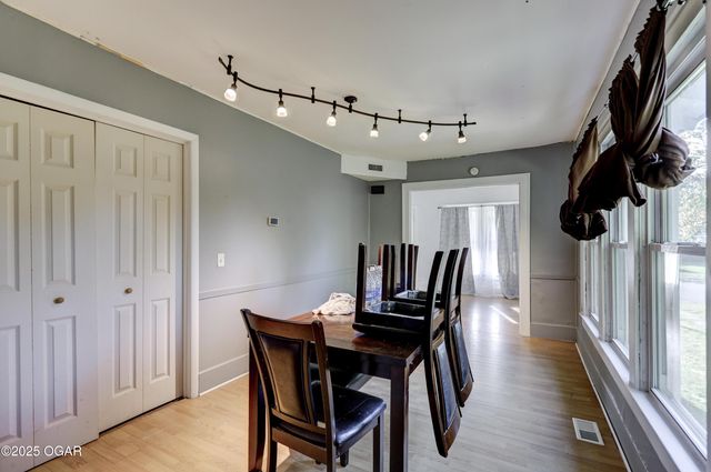 1728 Washington Avenue, Baxter Springs, KS 66713