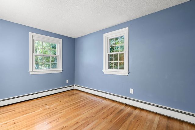 49 Old Farm Rd, Hanover, MA 02339