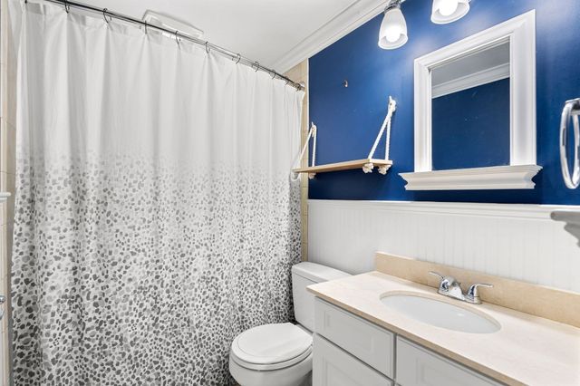 49 Old Farm Rd, Hanover, MA 02339