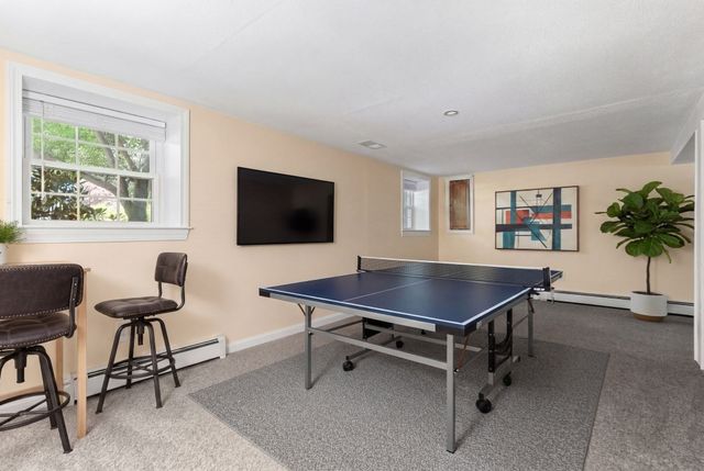49 Old Farm Rd, Hanover, MA 02339