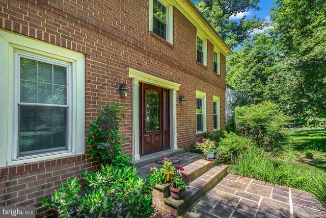 10999 HIGHRIDGE ST, Fairfax Station, VA 22039