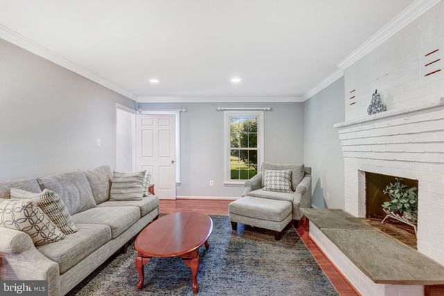 10999 HIGHRIDGE ST, Fairfax Station, VA 22039