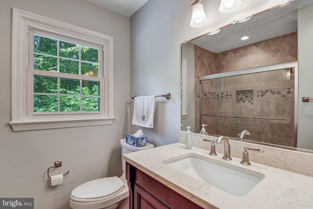 10999 HIGHRIDGE ST, Fairfax Station, VA 22039