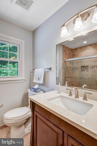 10999 HIGHRIDGE ST, Fairfax Station, VA 22039