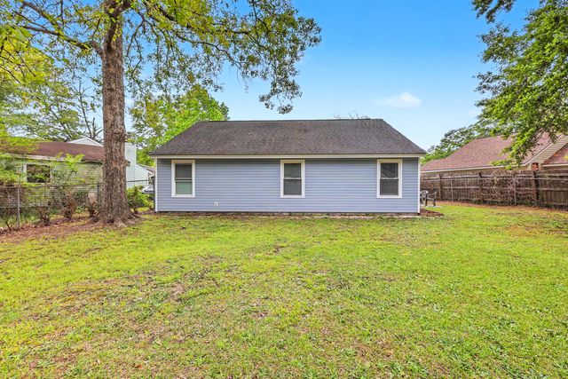 104 Tweed Court, Summerville, SC 29486