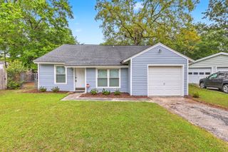 104 Tweed Court, Summerville, SC 29486