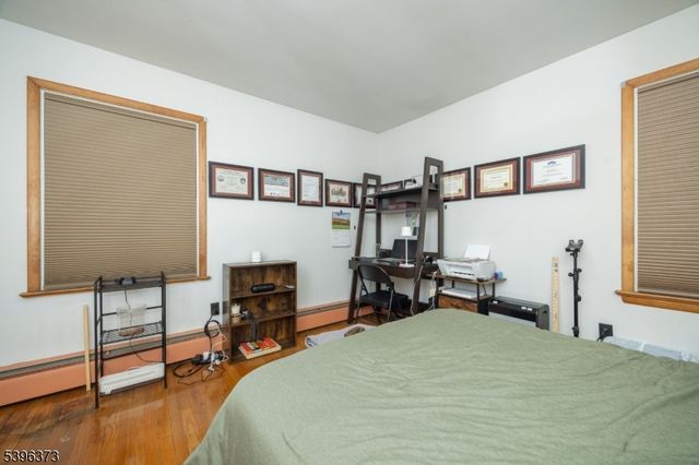 81 Elwood Ave, Flemington Boro, NJ 08822