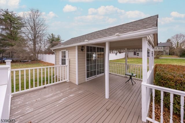 81 Elwood Ave, Flemington Boro, NJ 08822