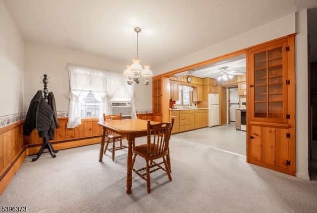 81 Elwood Ave, Flemington Boro, NJ 08822