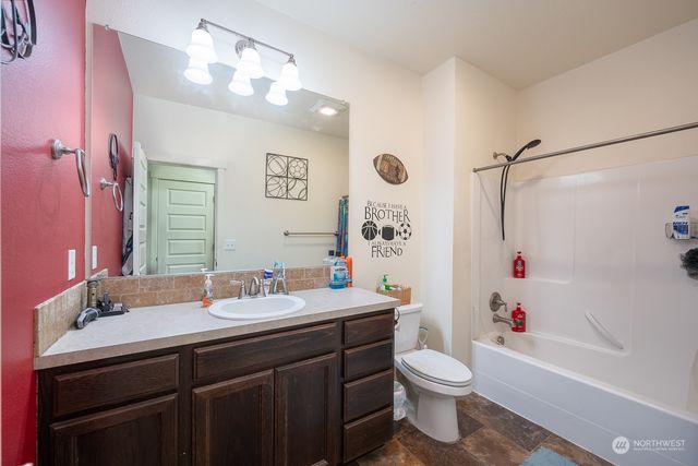 4719 Badger Street, Moses Lake, WA 98837